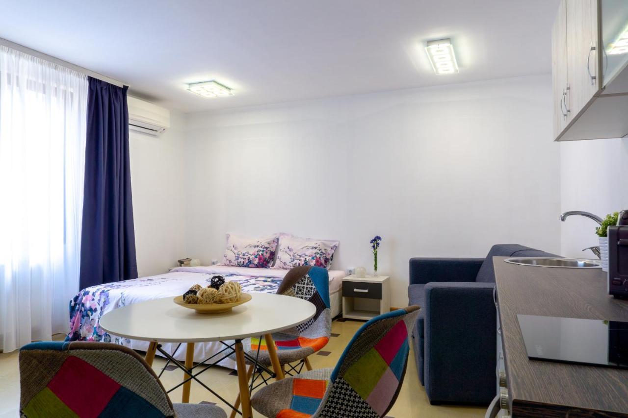 סופיה Vitosha Downtown Apartments מראה חיצוני תמונה