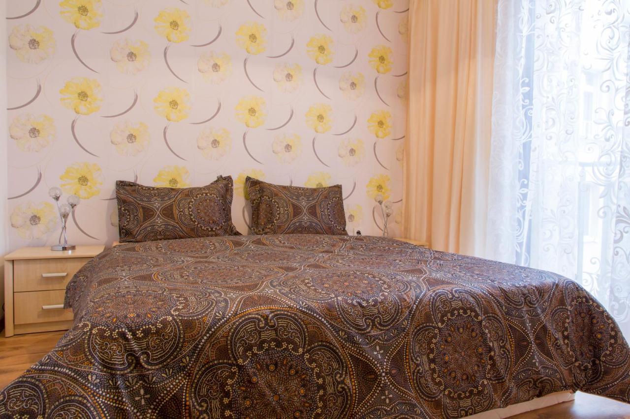 סופיה Vitosha Downtown Apartments מראה חיצוני תמונה